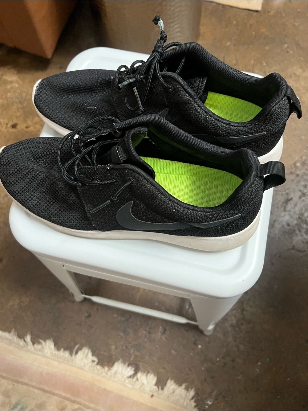Nike Black Mesh Athletic Sneakers with White Label Accent